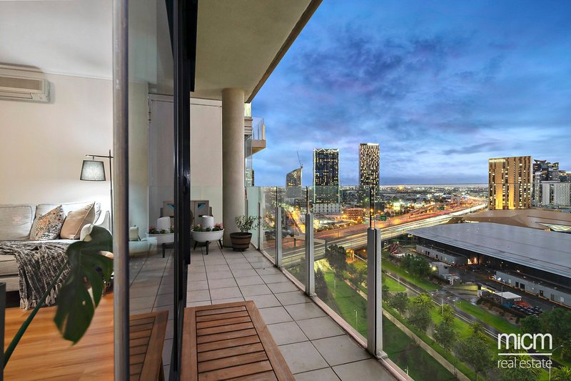 Photo - 175/83 Whiteman Street, Southbank VIC 3006 - Image 5