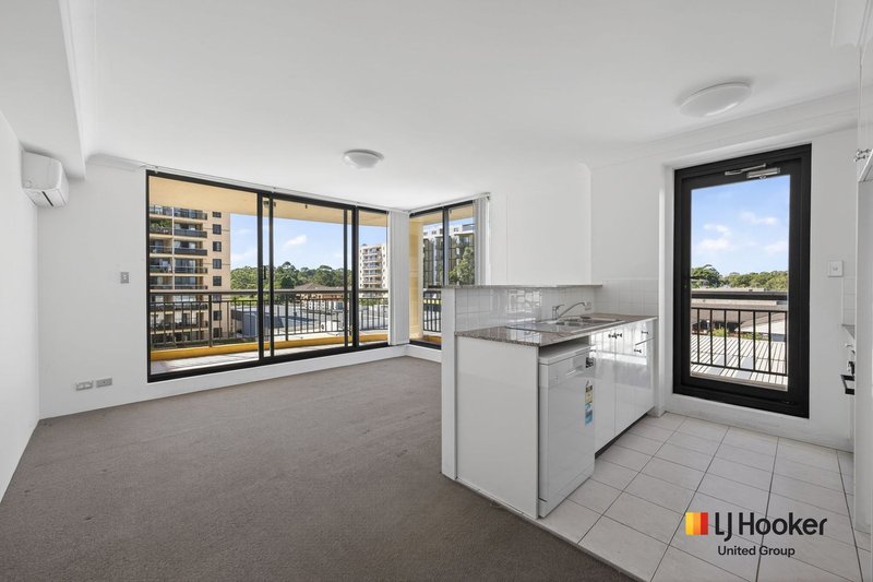 Photo - 17/59 Rickard Road, Bankstown NSW 2200 - Image 2