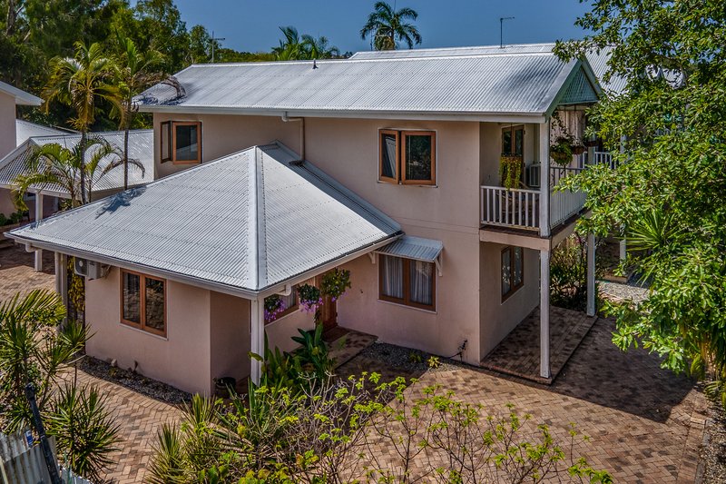 Photo - 1/76-78 Cedar Road, Palm Cove QLD 4879 - Image 4