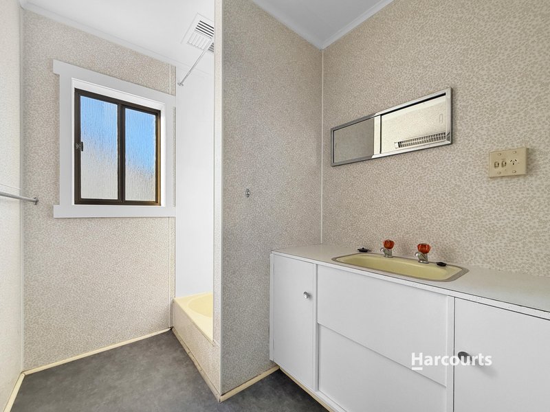 Photo - 176 Best Street, Devonport TAS 7310 - Image 6
