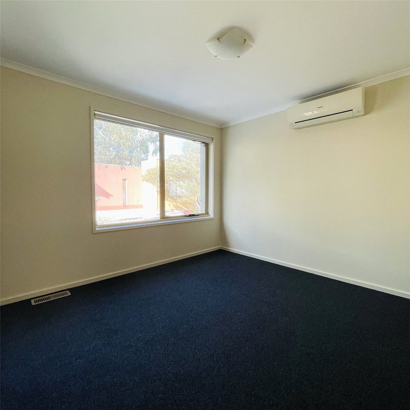 Photo - 17/6 Boadle Road, Bundoora VIC 3083 - Image 8