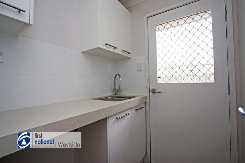 Photo - 176 Brisbane Terrace, Goodna QLD 4300 - Image 14