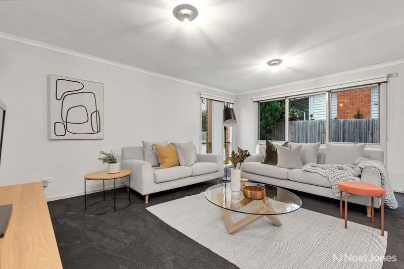 Photo - 1/76 Brunswick Road, Mitcham VIC 3132 - Image 3