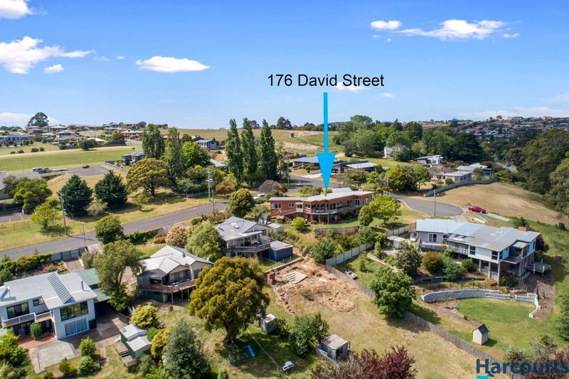 Photo - 176 David Street, East Devonport TAS 7310 - Image 2