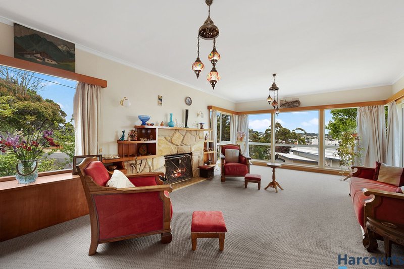 Photo - 176 David Street, East Devonport TAS 7310 - Image 5