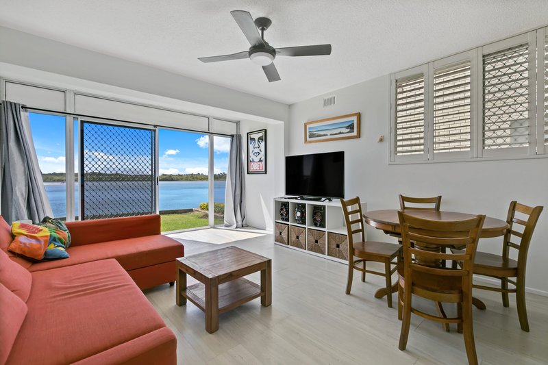 Photo - 1/76 Duporth Avenue, Maroochydore QLD 4558 - Image 7