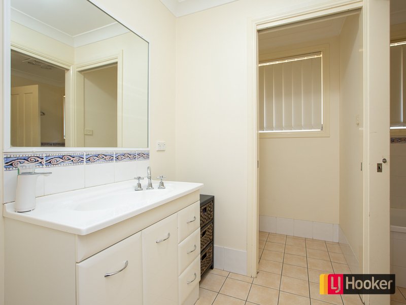 Photo - 176 Hillvue Road, South Tamworth NSW 2340 - Image 9