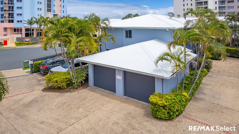 Photo - 17/6 Megan Place, Mackay Harbour QLD 4740 - Image 2