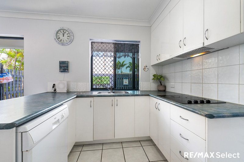 Photo - 17/6 Megan Place, Mackay Harbour QLD 4740 - Image 5