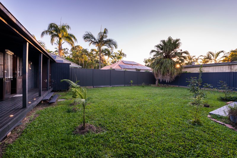 Photo - 176 Mooroondu Road, Thorneside QLD 4158 - Image 14