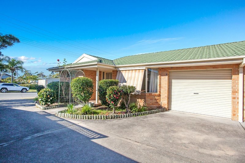 1/76 Old Bar Road, Old Bar NSW 2430