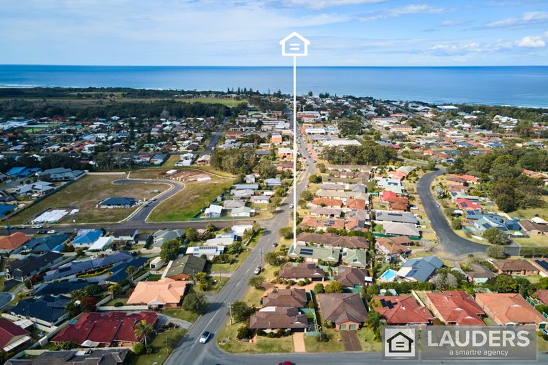 Photo - 1/76 Old Bar Road, Old Bar NSW 2430 - Image 24