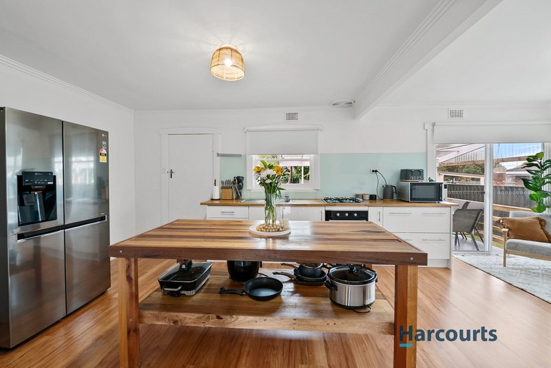 Photo - 176 Parker Street, Devonport TAS 7310 - Image 3