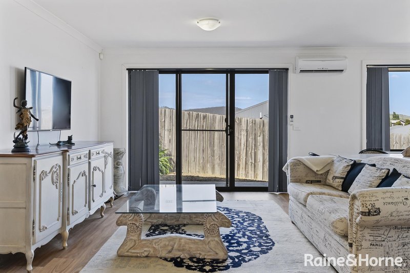 Photo - 1/76 Pennington Drive, Sorell TAS 7172 - Image 5