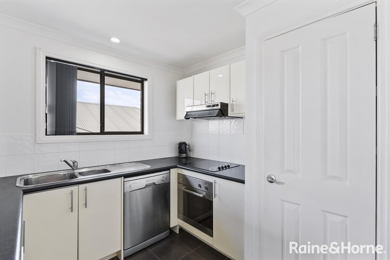 Photo - 1/76 Pennington Drive, Sorell TAS 7172 - Image 10