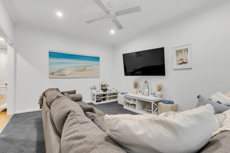 Photo - 176 Railway Terrace, Taperoo SA 5017 - Image 8