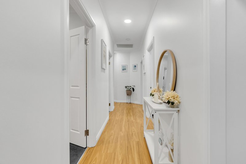 Photo - 176 Railway Terrace, Taperoo SA 5017 - Image 9