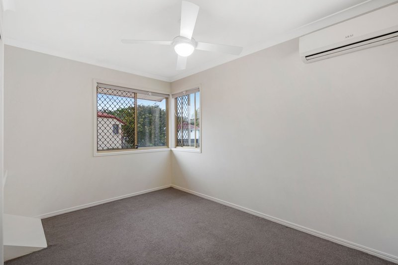 Photo - 17/6 Samanthas Way, Slacks Creek QLD 4127 - Image 11