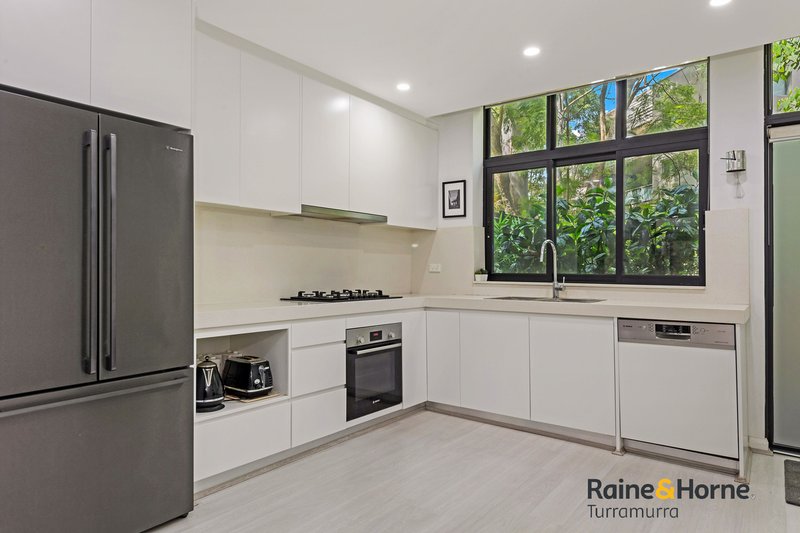 Photo - 17/6 Womerah Street, Turramurra NSW 2074 - Image 2
