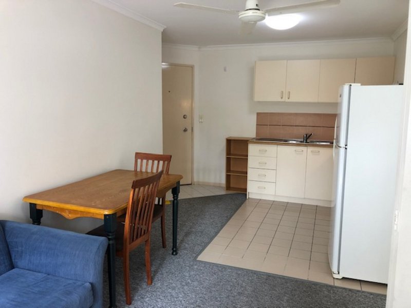 Photo - 17/63 Queen Street, Southport QLD 4215 - Image 2