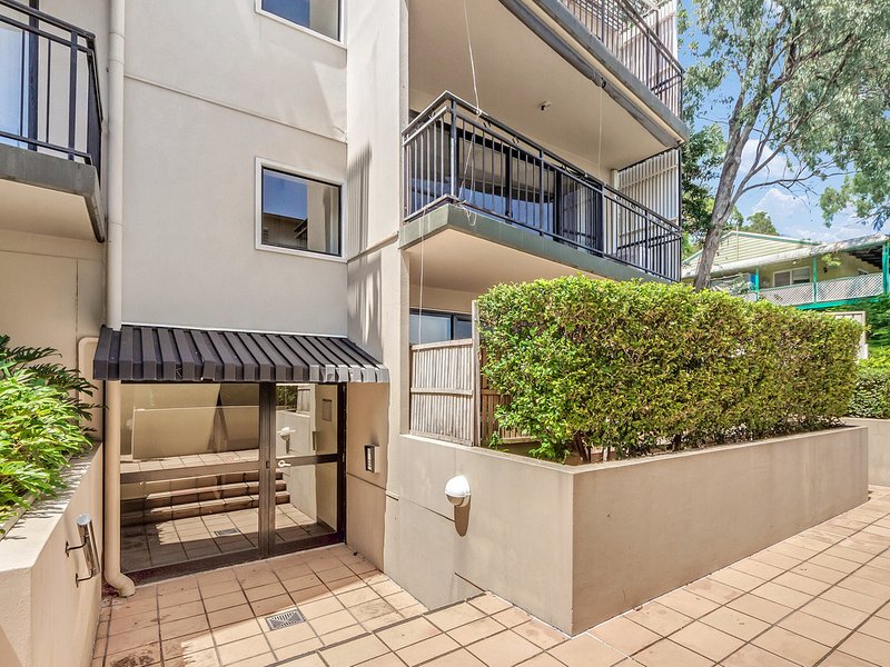 Photo - 17/63 Vale Street, Kelvin Grove QLD 4059 - Image 11