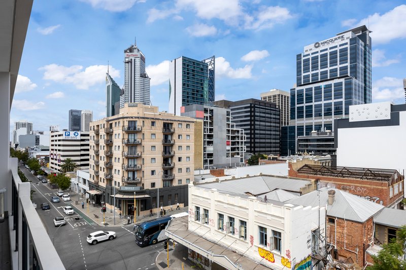 Photo - 17/65 Milligan Street, Perth WA 6000 - Image 2