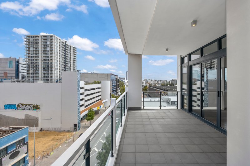 Photo - 17/65 Milligan Street, Perth WA 6000 - Image 12