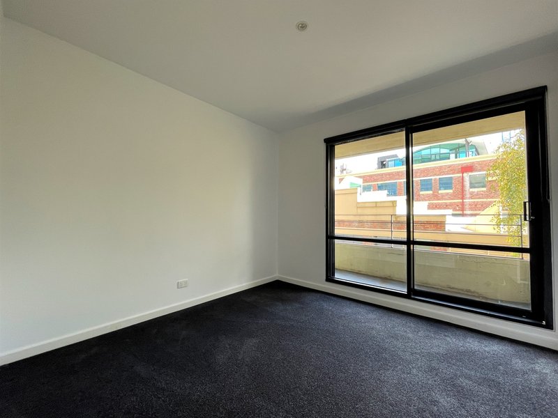 Photo - 17/659 Victoria Street, Richmond VIC 3121 - Image 10