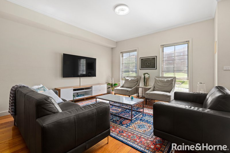 Photo - 17/67 Ravenhill Boulevard, Roxburgh Park VIC 3064 - Image 2