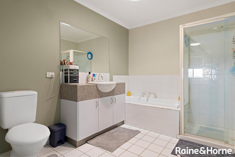 Photo - 17/67 Ravenhill Boulevard, Roxburgh Park VIC 3064 - Image 10