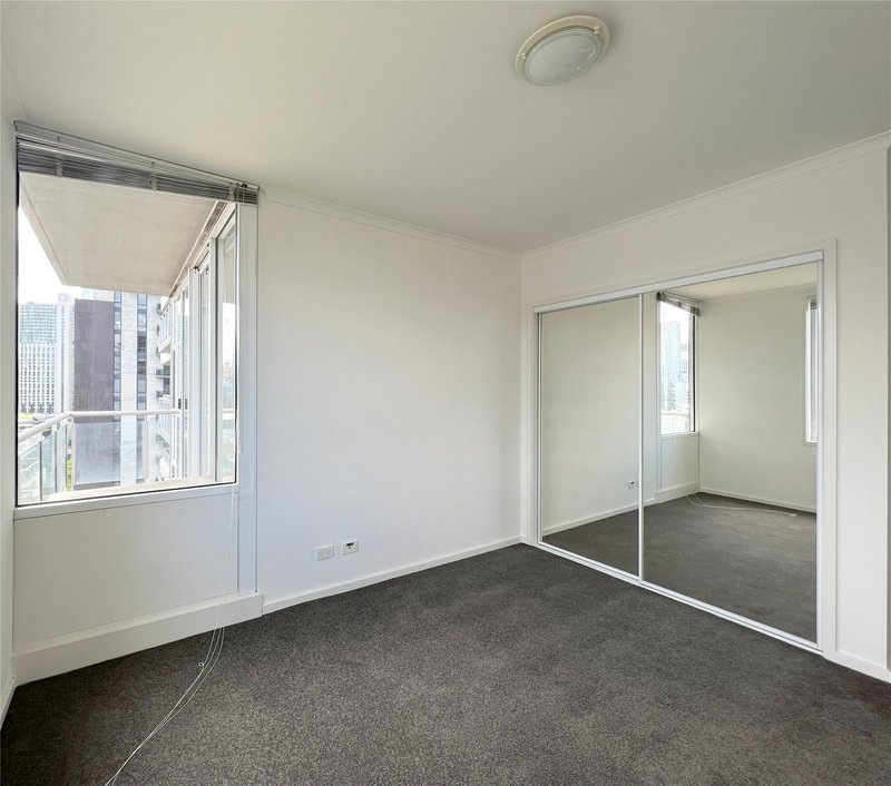 Photo - 176/79 Whiteman Street, Southbank VIC 3006 - Image 6