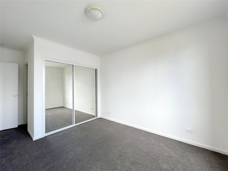 Photo - 176/79 Whiteman Street, Southbank VIC 3006 - Image 7