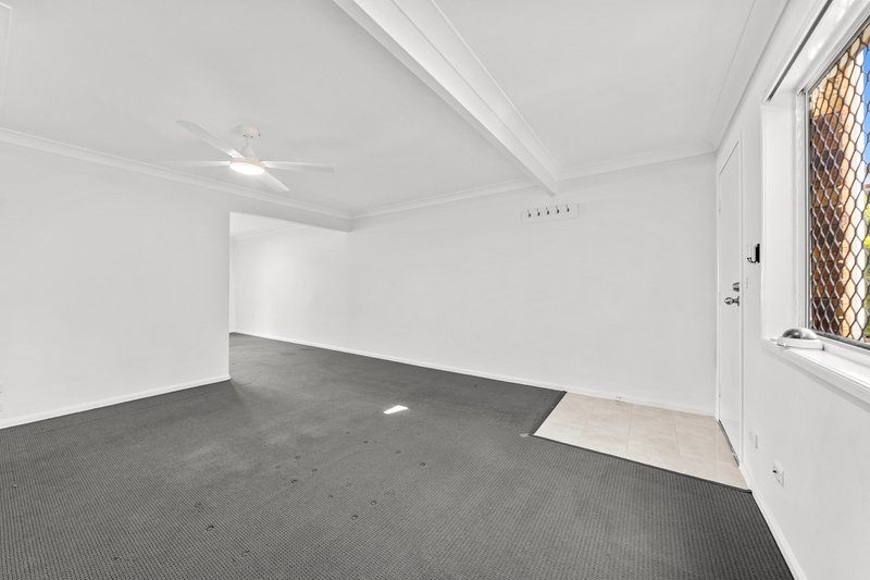 Photo - 17/68 Springwood Road, Rochedale South QLD 4123 - Image 5