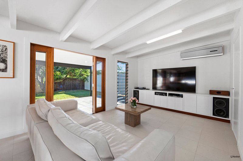 Photo - 176a Kennedy Drive, Tweed Heads West NSW 2485 - Image 10