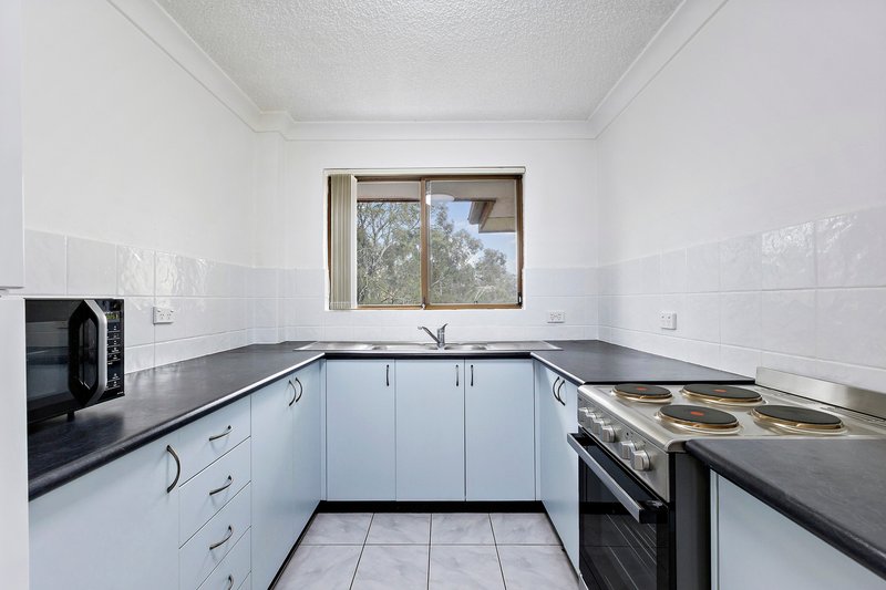 Photo - 17/7 Boyd Street, Blacktown NSW 2148 - Image 4