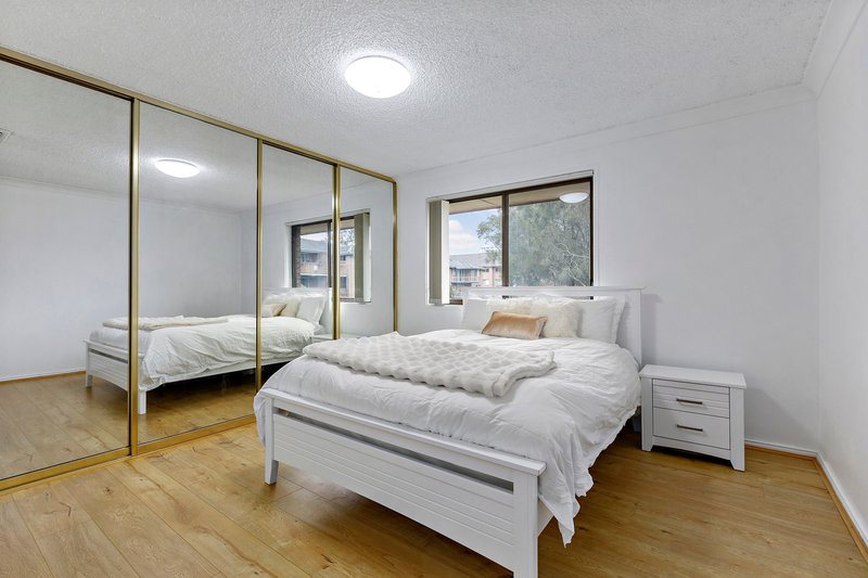 Photo - 17/7 Boyd Street, Blacktown NSW 2148 - Image 5