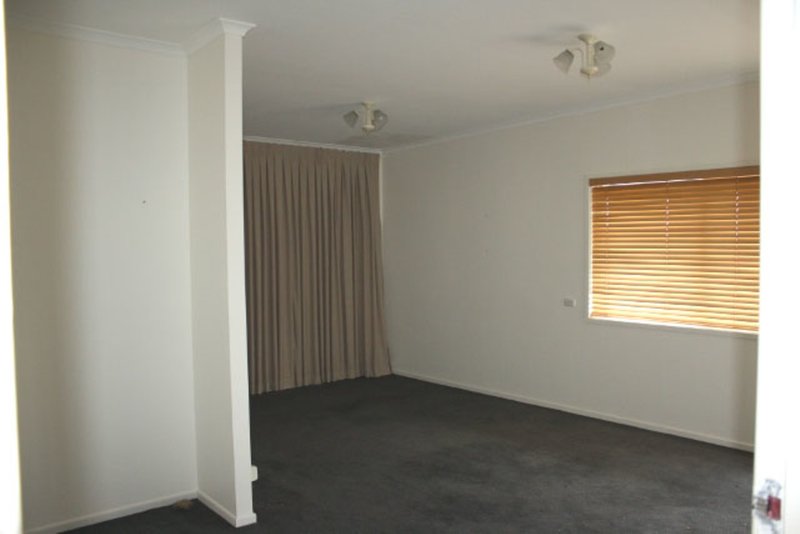 Photo - 177 Brisbane Street, Beaudesert QLD 4285 - Image 4