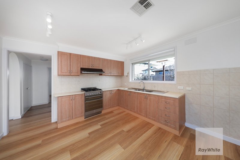 Photo - 177 Carrick Drive, Gladstone Park VIC 3043 - Image 6