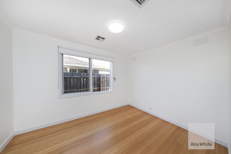 Photo - 177 Carrick Drive, Gladstone Park VIC 3043 - Image 10