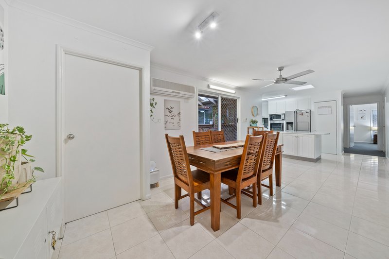 Photo - 177 Castile Crescent, Edens Landing QLD 4207 - Image 4