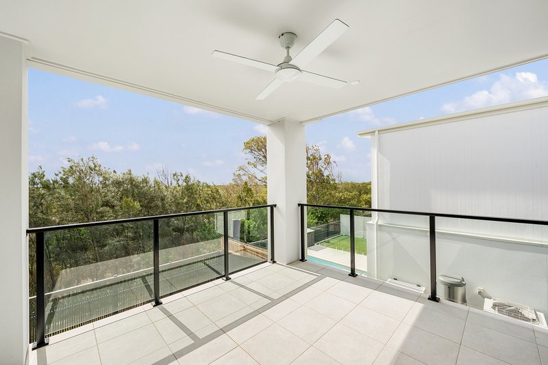 Photo - 177 Coolum Parade, Newport QLD 4020 - Image 8