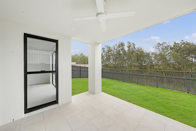Photo - 177 Coolum Parade, Newport QLD 4020 - Image 13