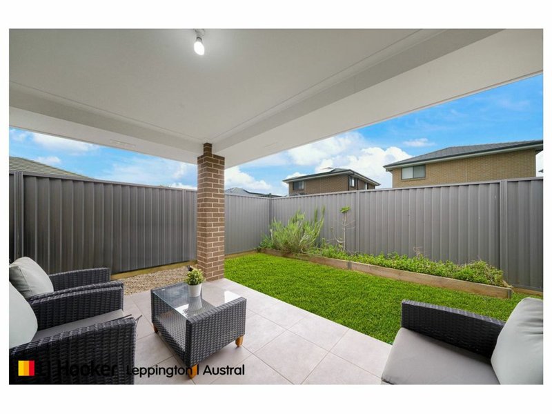 Photo - 177 Crystal Palace Way, Leppington NSW 2179 - Image 10