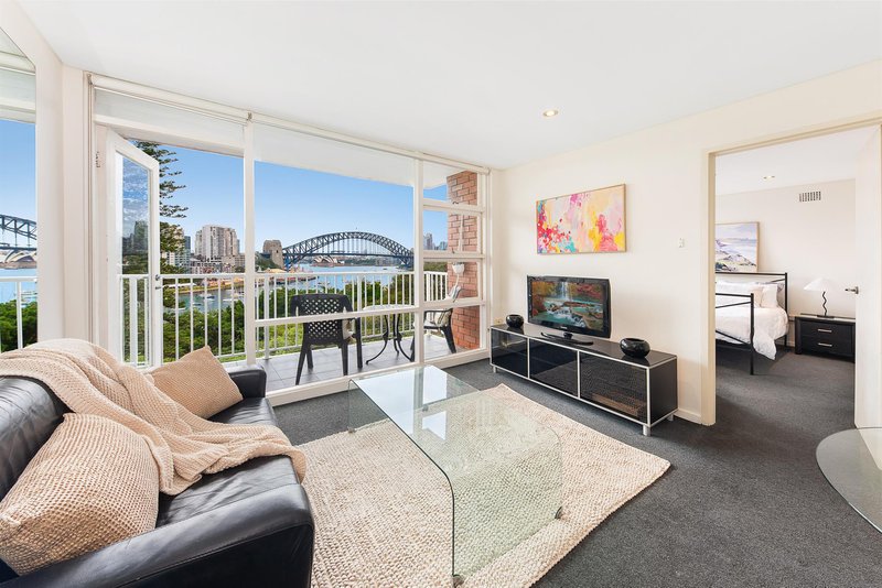 Photo - 17/7 Lavender Street, Lavender Bay NSW 2060 - Image 2