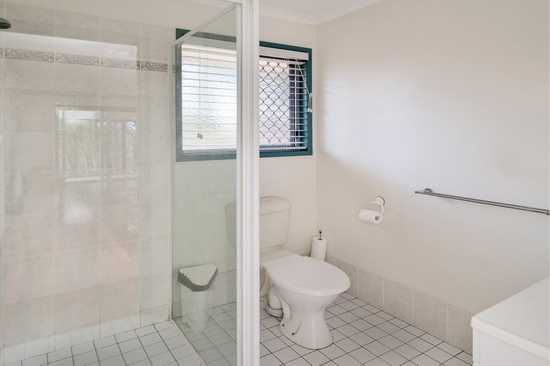 Photo - 177 Merton Close, Kooralbyn QLD 4285 - Image 14