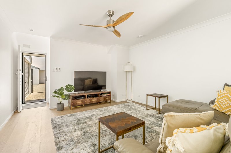 Photo - 177 Riding Road, Balmoral QLD 4171 - Image 1