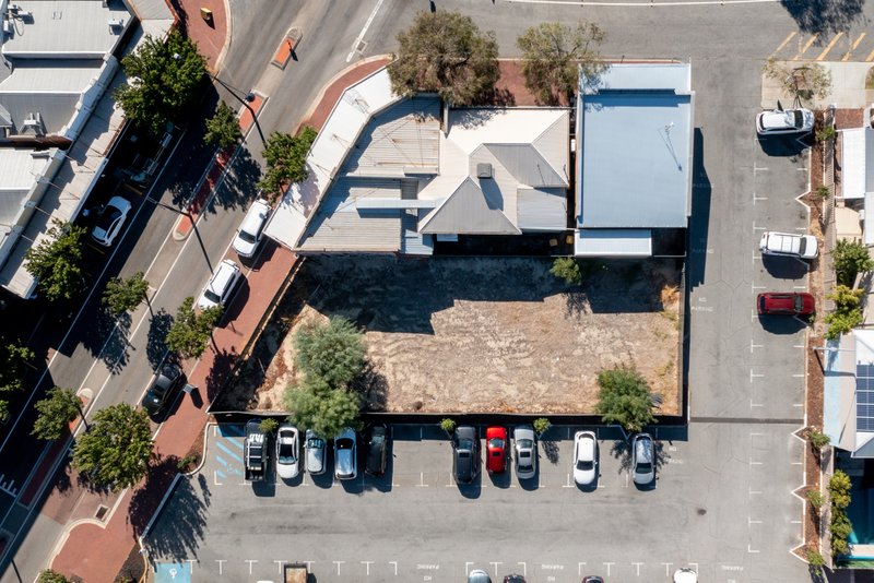 Photo - 177 Scarborough Beach Road, Mount Hawthorn WA 6016 - Image 2