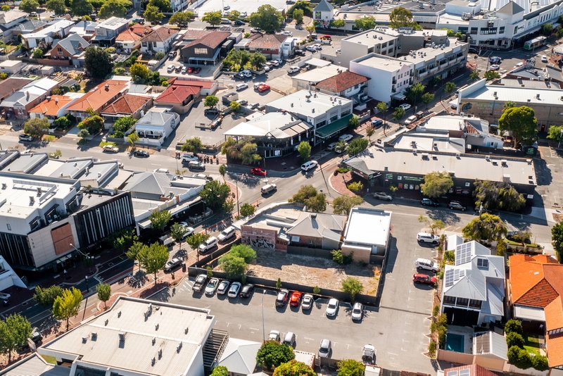 Photo - 177 Scarborough Beach Road, Mount Hawthorn WA 6016 - Image 4