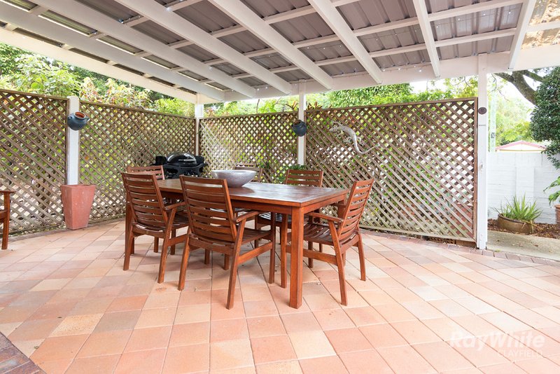 Photo - 1/77 Stuckey Road, Clayfield QLD 4011 - Image 2