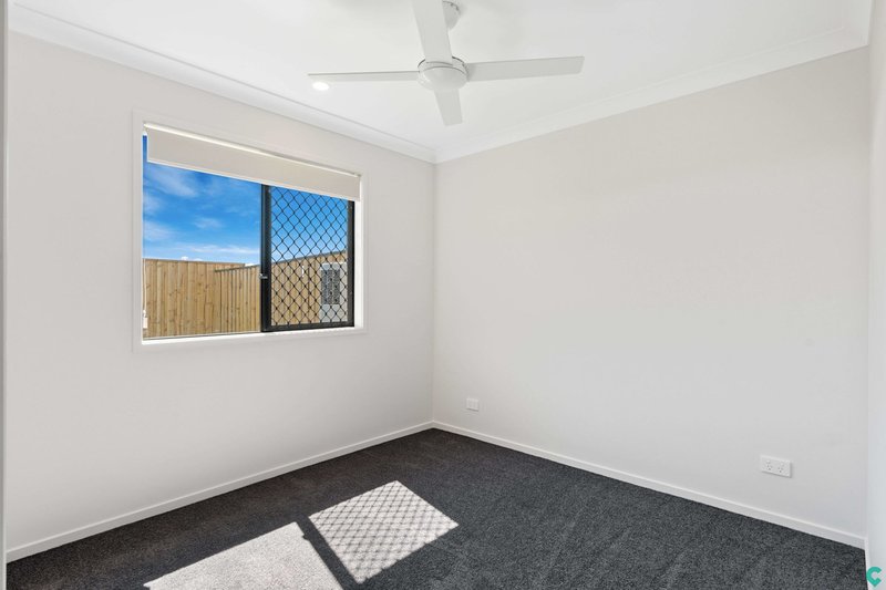 Photo - 1/77 Tahoe Street, Logan Reserve QLD 4133 - Image 5